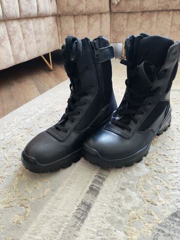 Aksesuarlar: Herbi batinka bahalı batinkadir. magazada 100 120 AZN e satilir — 2