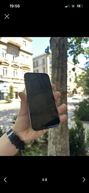 nar suyu sıxan: IPhone 15 Pro, Black Titanium — 5