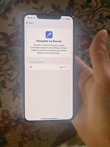300 manatliq telefonlar: IPhone Xs Max, 256 GB, Qızılı, Face ID — 5
