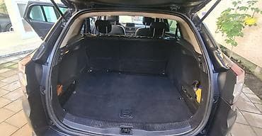 opel frontera 1991: Renault Megane: 1.5 l | 2010 il 355000 km Universal — 5