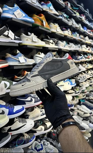nike air: Travis Scott, Premium class bir ayaqqabıdır. 360° tikişlə tikilib — 3