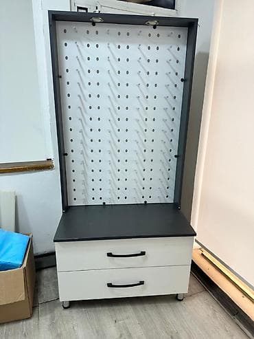 Витрины для аксессуаров: Для очков — 3