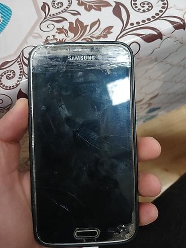 telefo: Samsung 16 GB, rəng - Qara, Qırıq — 1