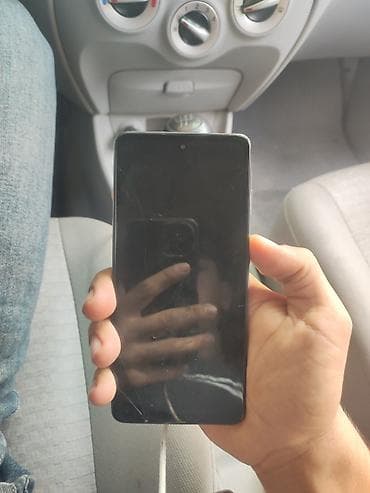 iphone 5s telefon: Samsung Galaxy A52, 128 GB, Barmaq izi, Face ID — 2