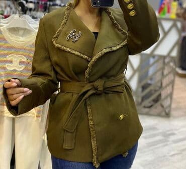 4xl nece razmerdi: LXl razmer 10azn 60azn alinib .1defe geynilib — 2