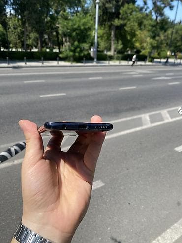 galaxy a40: Samsung Galaxy A40, 64 GB — 2