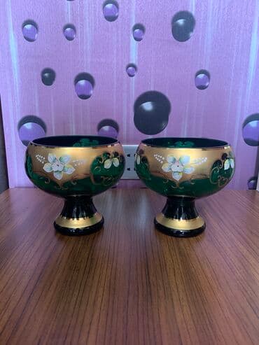 gren kofe qiymeti: Çexiyanındır. Qədimidir. 30 ilin orginal bogemasıdır. Heç istifadə — 2