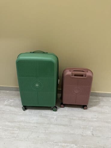 Əlcəklər: Səyahət üçün çamadan dəsti Hər iki çamadanın böyük və kiçik ölçüləri — 1