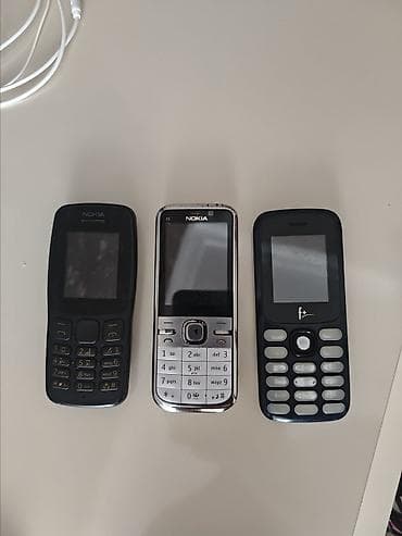 Nokia C5, rəng - Qara, Düyməli