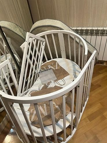 Transformer beşik satilir 80 azn. Yellenir. 1 matras var ovar. Deffekt — 2