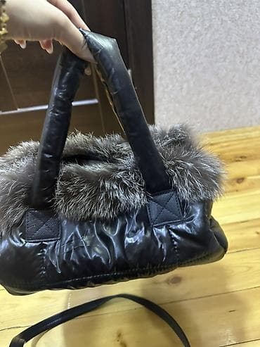 Qadın çantası – qış üçün şık model - Rəng: qara - Material: parıltılı