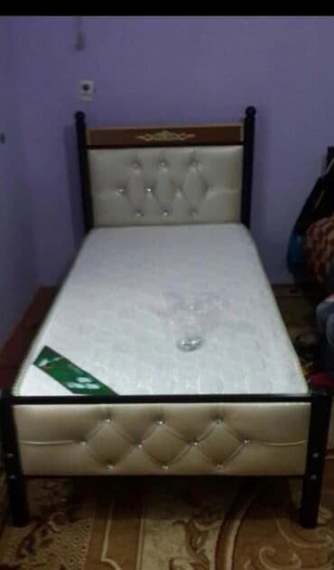 Çarpayılar: Yeni, Təknəfərlik çarpayı, Bazasız, Matras ilə, Siyirməsiz, Almaniya — 25