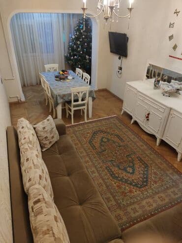 yasamalda satilan bina evleri: Bakı, 3 otaqlı, Köhnə tikili, m. İnşaatçılar, 85 kv. m — 2