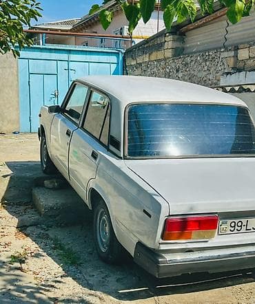 volta vs 1: VAZ (LADA) 2107: 1.6 l | 1999 il 435289 km Sedan — 3