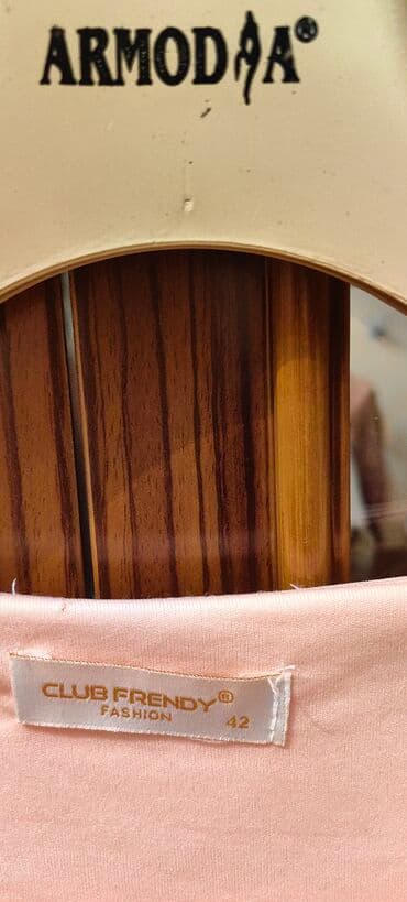 maloçnu rəng: Ziyafət donu, Midi, M — 4