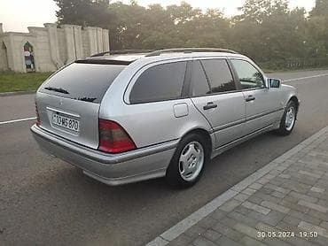 e 250 cdi: Mercedes-Benz C-Class W202 karvan (T-Model) – gümüşü rəng. Texniki və — 2