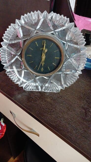 retro saat: Masaüstü saatlar, Elektron, Saniyə əqrəbi — 2