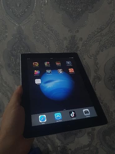 Yeni Apple iPad 3 (2012), 9,7", < 64 GB, Ünvandan götürmə lalafo.az -da Yeni Apple iPad 3 (2012), 9,7", < 64 GB, Ünvandan götürmə