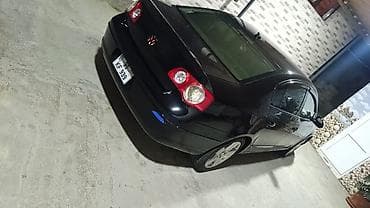 Volkswagen Passat: 2 l | 2007 il Sedan — 2