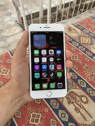 note 15 pro max: IPhone 8 Plus, 64 GB, Ağ, Barmaq izi, Simsiz şarj — 4