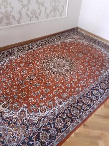 xalç: Xalça – klassik şərq naxışlı, böyük ölçülü döşəmə xalçası - Üst rəng — 2