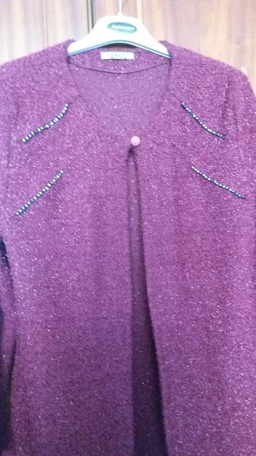 yun jaket modelleri: Qadin ucun ikili dest.Altinda ipek koftasida var.XLrazmer.1 2 defe — 2