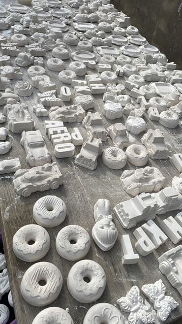 qaşıq dəstləri: Heykəlcik, 2025 il, Gips, Ödənişli çatdırılma — 1