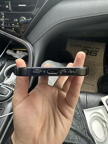 Məişət texnikası: IPhone 15 Pro, Black Titanium — 4