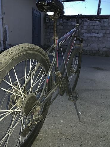 sport velosiped: Velosiped – dağ/şosse tipli, “Velocity” yazılı model Xüsusiyyətlər: - — 4