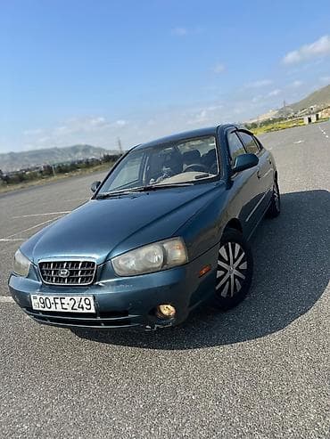 e motor: Hyundai Elantra: 2 l | 2003 il Sedan — 1
