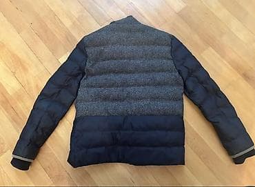 Qara trikotaj jilet - Rəng: qara, ağ kontrast zolaqlı haşiyələr - — 7