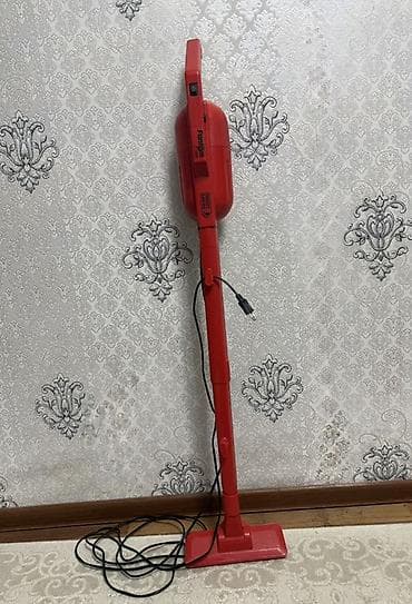 Fantom dik elektrik süpürgəsi – qırmızı rəngdə, simli model