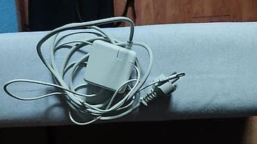 Apple MacBook: Cox ideal veziyyətdədir ve tam işləkdi, Mackbook üçün adapterdir — 1