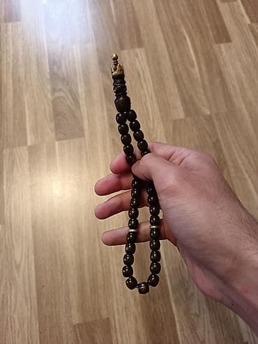 bijuteryalar: Sırf əl işi axtaranlar üçün unikal modeldir. Türmədə hazırlanıb, rəngi — 3