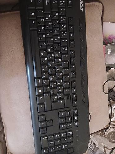 Acer USB klaviatura - Tam ölçülü layout: tam sıra funksional
