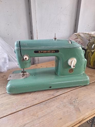 dikiş masini: Tikiş maşını Bernina, Təmirə ehtiyacı var,Mexaniki, 2 saplı Ünvandan götürmə — 3