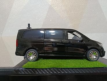 real gitara: Brabus styilində qara miniven model maşın – kolleksiya və hədiyyə üçün — 2