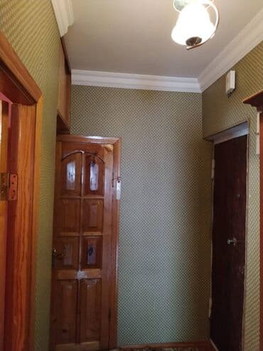 kirayə ev ayliq: Nərimanov metrosunun yaxınlığında Təfəkkür universitetine yaxın 5 — 3