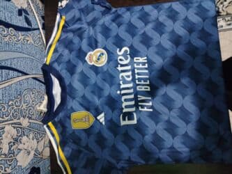 детские футбольные щитки: Salam, Futbol formasi satılır 3 u biryerdə endirim olunacag.L — 4