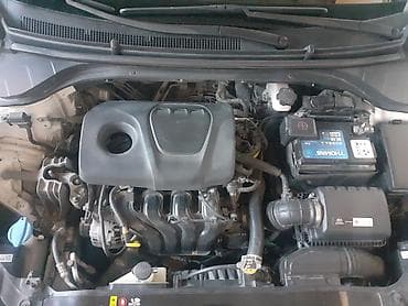 hyundai tucson 2006: Hyundai Avante sedan – ağ rəng, şəhər və magistral üçün rahat və — 10