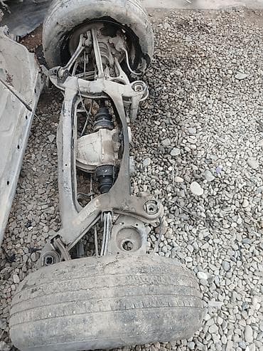 w210 salonu: Mercedes-Benz E-sinfi (W210) üçün ehtiyat his elesin var sokmusem — 5
