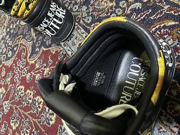 couture: Versace Jeans Couture kişi/ tam original dubayda alınıb 370 manata ! — 2