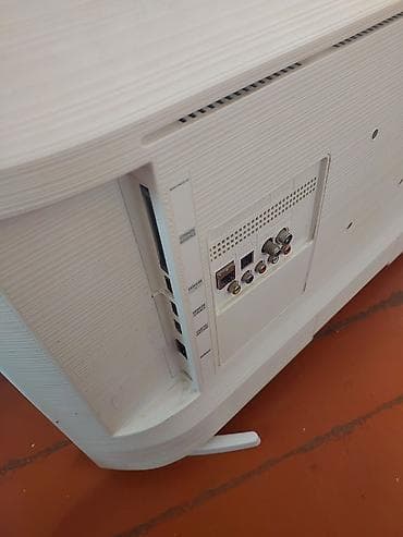 panel radiator: Samsung LED televizor (ağ korpus, ayaqlı) Xüsusiyyətlər: - Diaqonal — 1