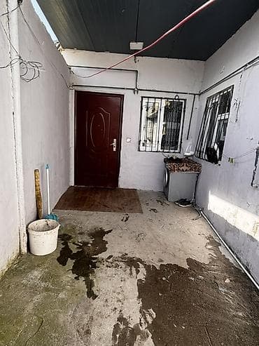 keşlede evler: 3 otaqlı mənzilSuraxanı rayonu əmircan qəsəbəsi məktəb bağça — 5