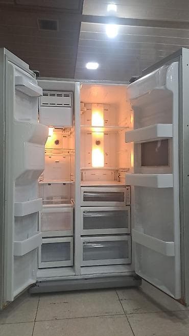 soyduc: 2 qapılı Samsung Soyuducu Satılır, rəng - Ağ, Dispenserli — 1