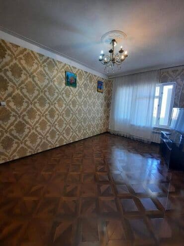 qarayev obyekt: Qaraev metrosuna yaxın Ruslan marketə yaxın 9 mertebeli binanın 8-ci — 10