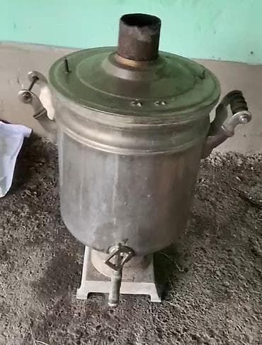 qizil olcen terezi: 💫RR 40 ltirliy meclis samovari Qiymet 800 azn 1977 ci ilin savet — 1