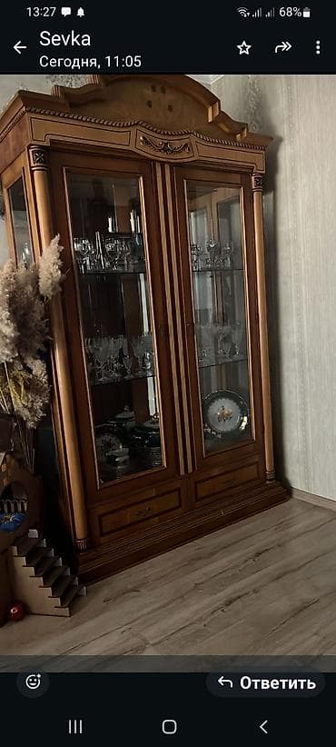 setqa qapi: Klassik üslubda yemək otağı dəsti - Tərkib: böyük bufet-güzgü və iki — 2