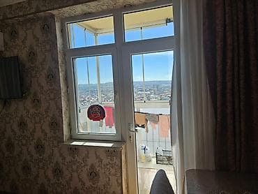 qaxda kiraye ev: Salam Aleykum.xirdalanda Atlas rezidens temirli 2 otaqli menzil — 5