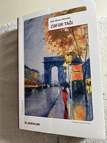 Satılır: 4 müxtəlif bədii əsərdən ibarət kitab dəsti (azərbaycan — 4